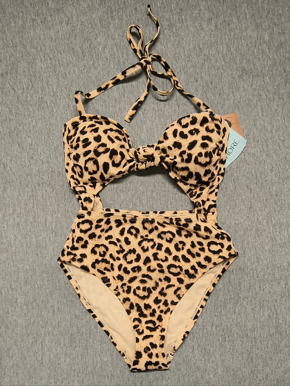 Shade & Shore Women’s Leopard Print Cut‑Out Medium‑Coverage One‑Piece –(Size XS)